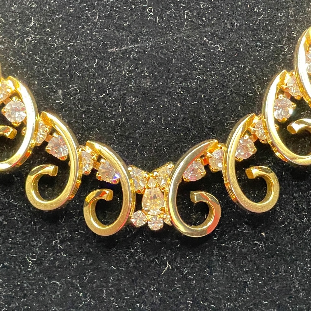 Sarah Coventry Signed Celestial Fire Vintage Chok… - image 2